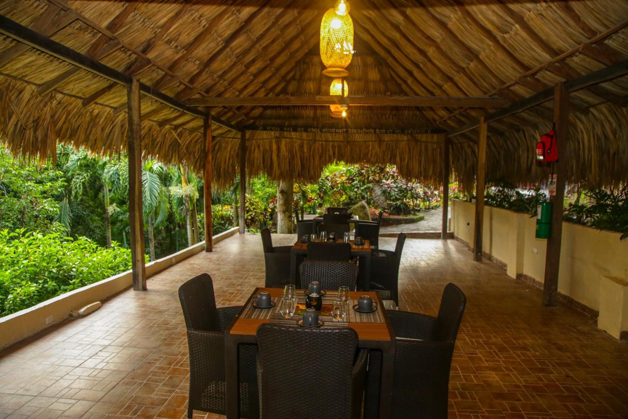 Nyia Boutique Hotell El Curval Exteriör bild